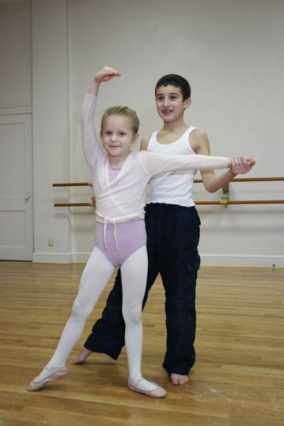 young-ballet-couple